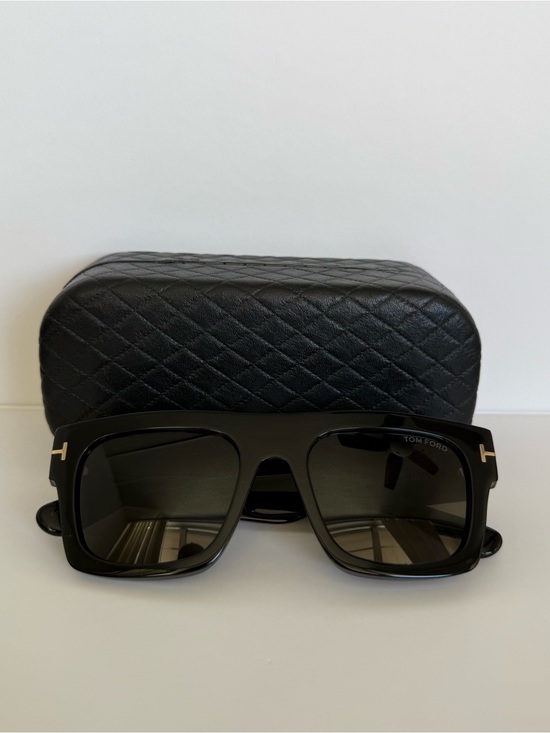 NEW!!! Tom Ford unisex Fausto sunglasses TF711 01A Authentic main image 5